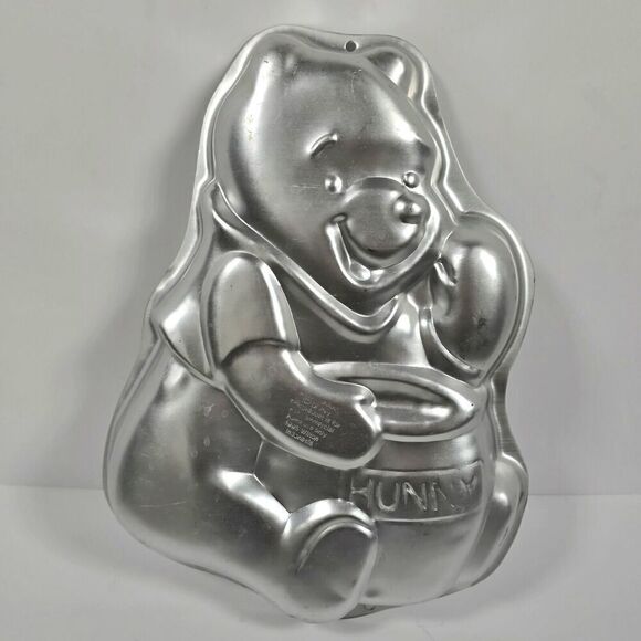 Vintage 90s Wilton Cake Pan Disney Winnie the Pooh‎ Baking Mold  2105-3000 - Picture 1 of 6